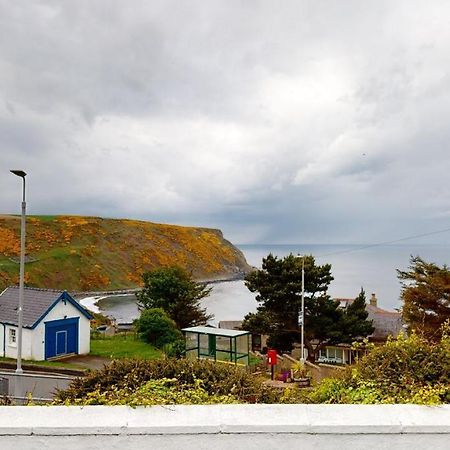 Puffins Nest Villa Gardenstown Bagian luar foto
