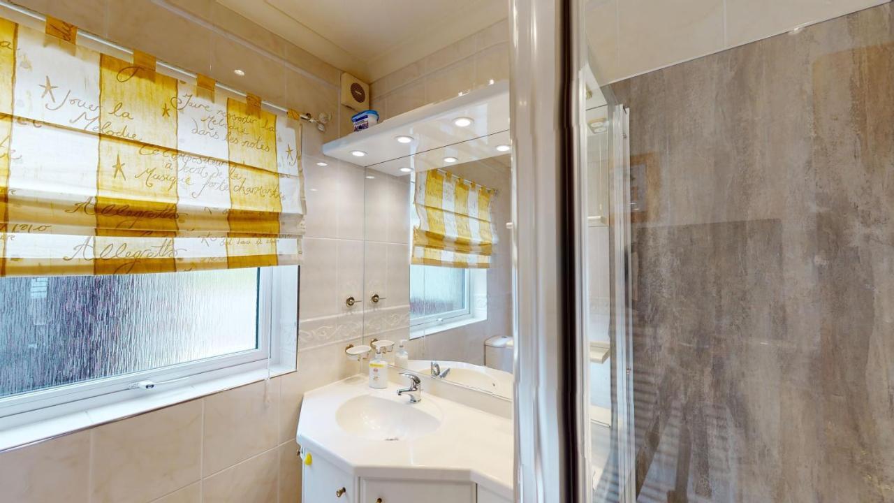 Puffins Nest Villa Gardenstown Bagian luar foto